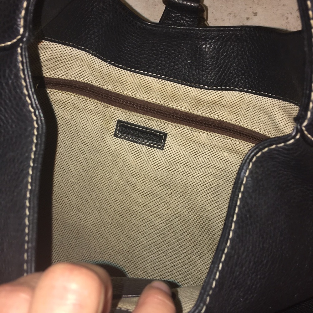 Dooney Bourke - Picture 5 of 8